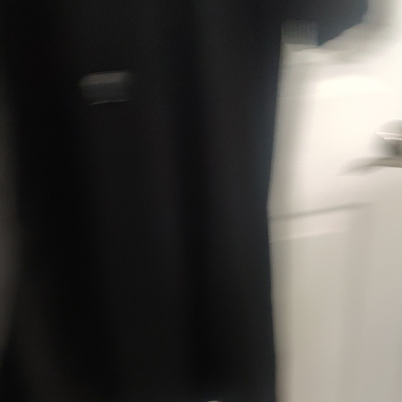 Gallery Elegant Black Trench Coat - Picture 7 of 12